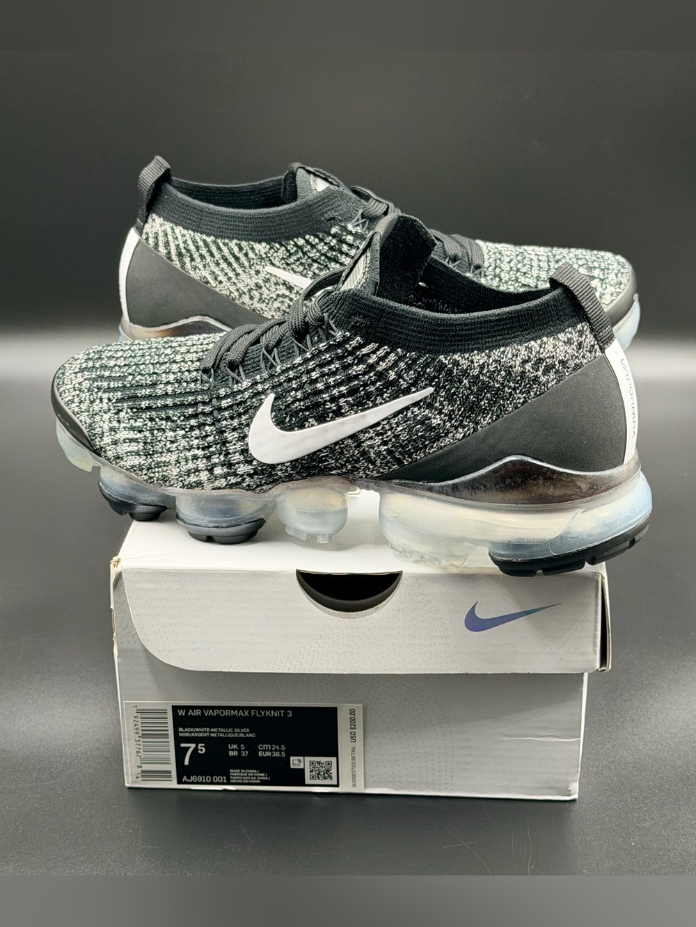 Nike Wmns Air VaporMax Flyknit 3 'Oreo'